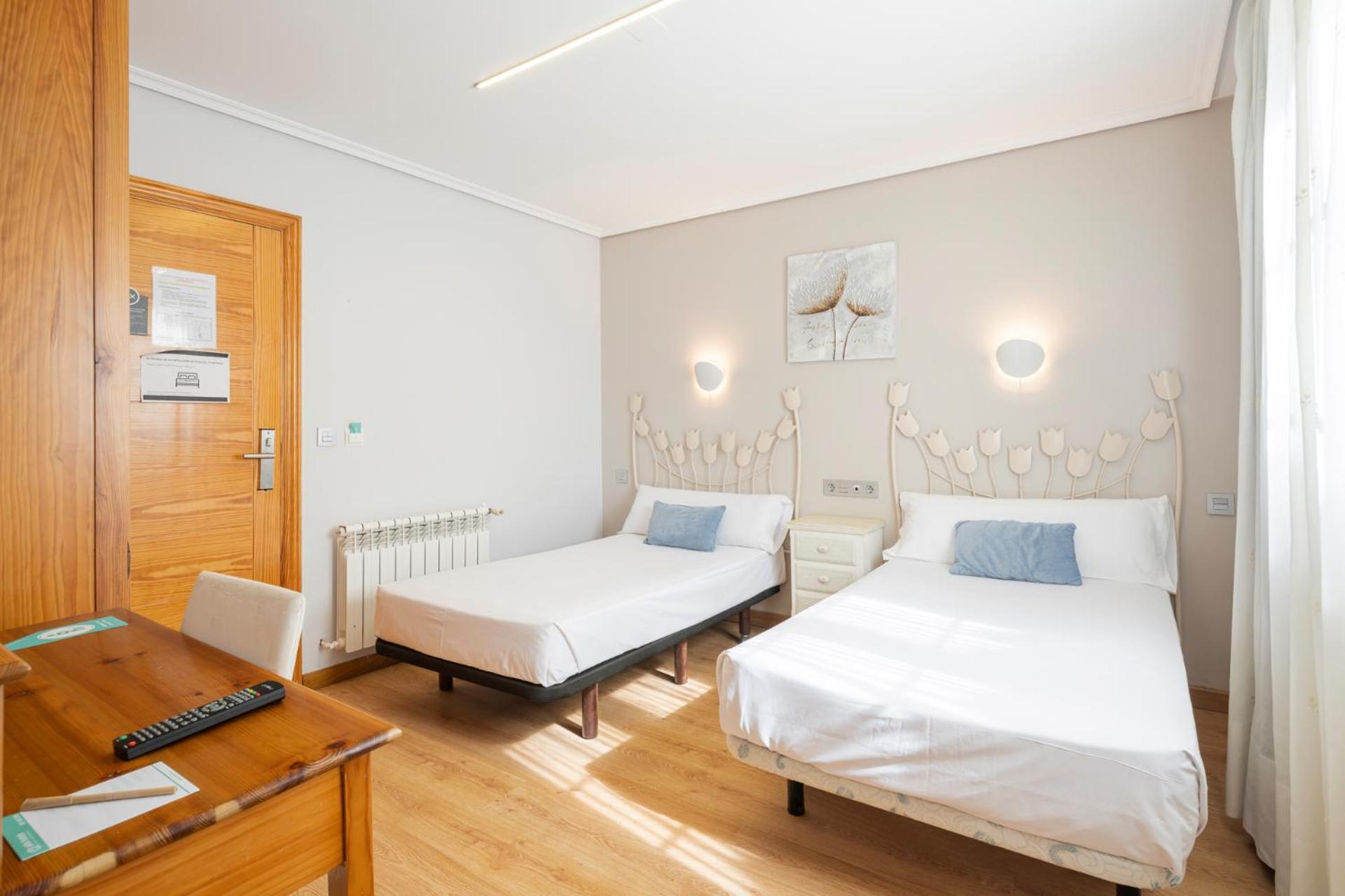 Hotel Alda Puerta Del Sol วิโก ภายนอก รูปภาพ